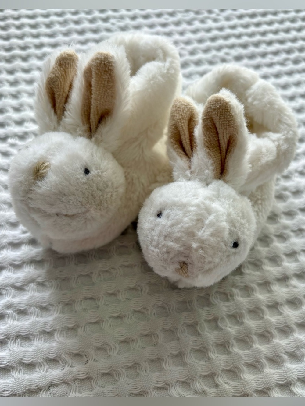 Pottery Barn Kids PBK White Faux Fur Bunny Slippers - Baby Booties - 3-6M (est.)